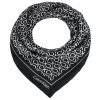 Calvin Klein Foulard Monogram 70 Cm -Accessoires shopize me. 0611f804f34060f65e7fa87a12060a3b