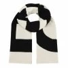 Hugo Zmono Foulard 175 Cm -Accessoires shopize me. b8becf1728c7ebd284584783473c612a